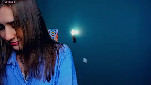 Snapshot of JosieNadile chatting on 15, 11, 2025 JosieNadile online show from 15, 11, 2025