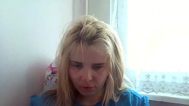 Snapshot of HornyElena chatting on 19, 3, 2026 HornyElena online show from 19, 3, 2026