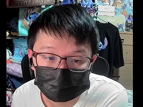 Snapshot of kk05483 chatting on 17, 11, 2025 kk05483 online show from 17, 11, 2025