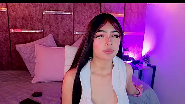  ViolletteNoir  online show from 16, 11, 2025