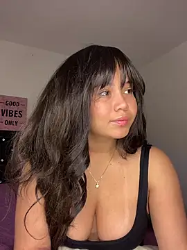 LoliitaBennett online show from 17, 3, 2026