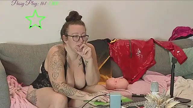 JadeStarUK online show from 26, 6, 2026
