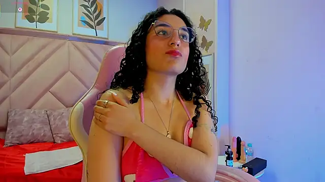 DemiJones  online show from 2, 12, 2025