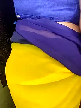 Snapshot of indian_Teena_Bhabhi chatting on 5, 4, 2026 indian Teena Bhabhi online show from 5, 4, 2026