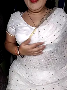 Snapshot of indian_Teena_Bhabhi chatting on 6, 4, 2026 indian Teena Bhabhi online show from 6, 4, 2026