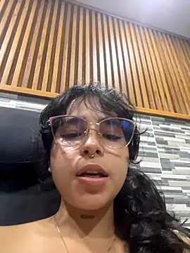  vaiolet owo online show from 9, 11, 2025