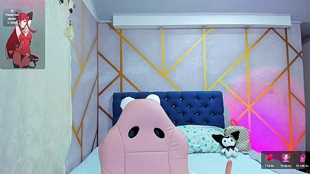  vaiolet owo online show from 8, 3, 2026