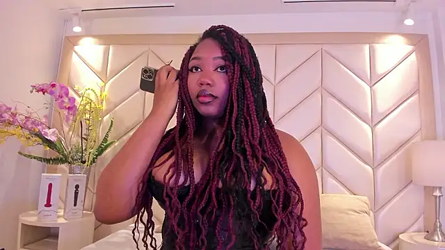 Snapshot of BrendaFernandez_ chatting on 19, 1, 2026 BrendaFernandez online show from 19, 1, 2026