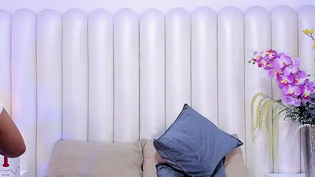 Snapshot of BrendaFernandez_ chatting on 17, 2, 2026 BrendaFernandez online show from 17, 2, 2026