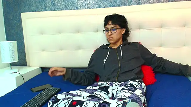 Zoro V online show from 7, 11, 2025