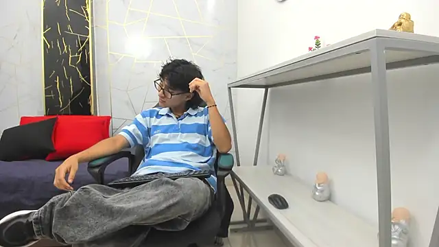 Zoro V online show from 9, 11, 2025