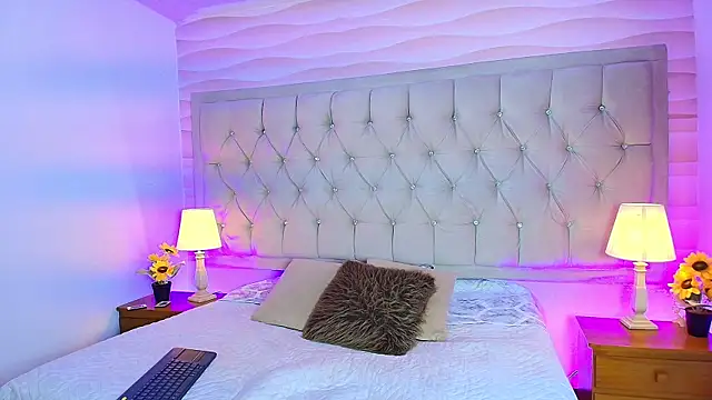 Liathompson FG online show from 3, 12, 2025