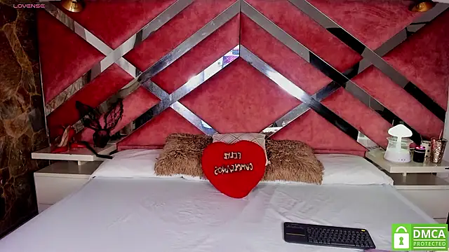 Lily Queen30 online show from 11, 3, 2026