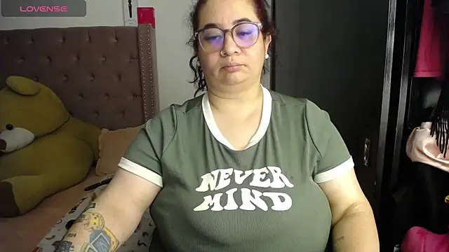 kattybbwbigboobs  online show from 10, 6, 2026