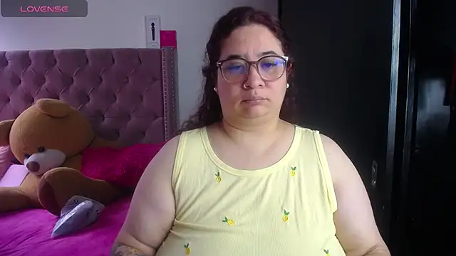 kattybbwbigboobs  online show from 18, 6, 2026