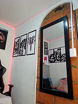 MIKE KILIANjs online show from 18, 12, 2025