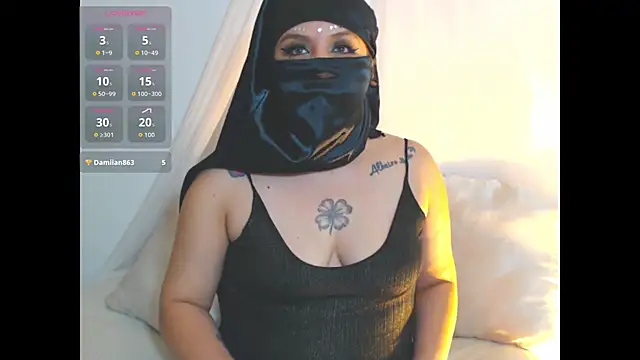 Snapshot of Lailahadi chatting on 10, 11, 2025 Lailahadi online show from 10, 11, 2025