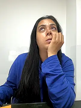 Snapshot of LorieFerrer chatting on 17, 9, 2025 LorieFerrer online show from 17, 9, 2025