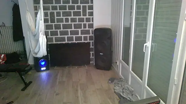 samia42 online show from 18, 12, 2025