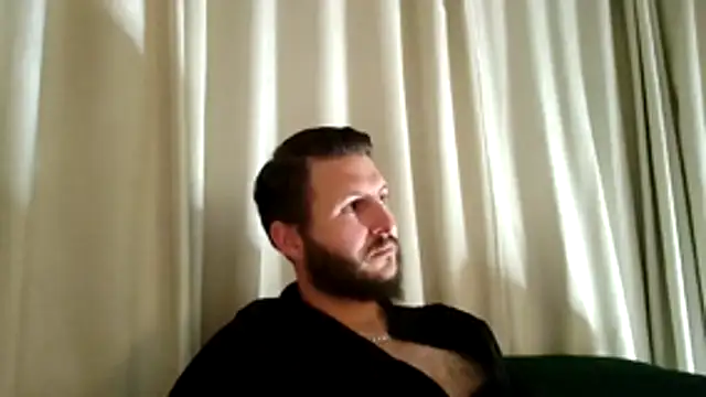 Snapshot of Dragonite2626 chatting on 12, 11, 2025 Dragonite2626 online show from 12, 11, 2025