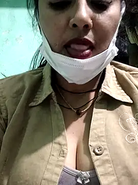 Snapshot of Piya_Bakshi chatting on 4, 12, 2025 Piya Bakshi online show from 4, 12, 2025