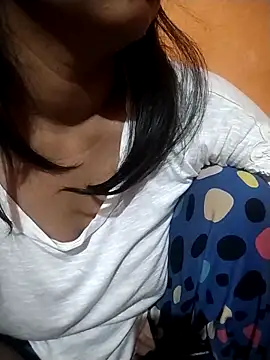 Sexy Divya   online show from 10, 4, 2026