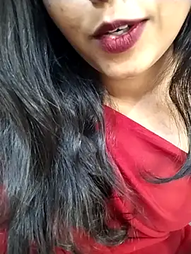 Sexy Divya   online show from 30, 4, 2026