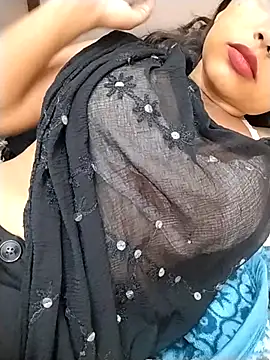 Sexy Divya   online show from 8, 5, 2026