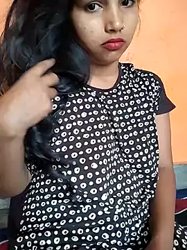 Sexy Divya   online show from 17, 5, 2026
