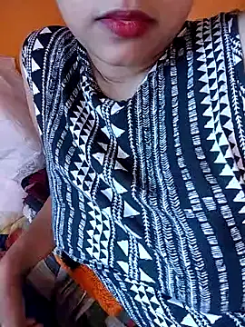 Sexy Divya   online show from 25, 6, 2026