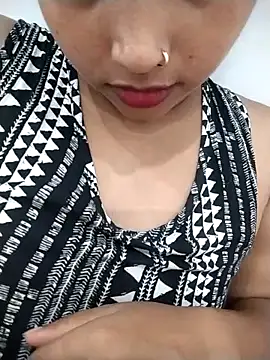 Sexy Divya   online show from 26, 7, 2026