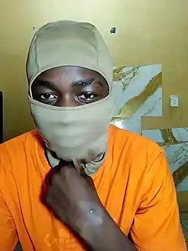 Snapshot of Babz_22 chatting on 17, 11, 2025 Babz 22 online show from 17, 11, 2025