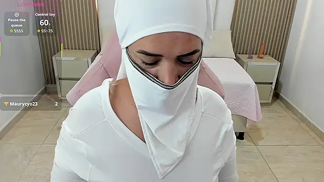 Snapshot of Raizel_ramsi chatting on 7, 11, 2025 Raizel ramsi online show from 7, 11, 2025