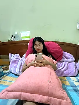 Lynly k2 online show from 28, 4, 2026