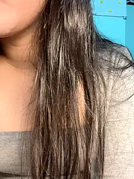 Snapshot of Lynn-122 chatting on 28, 11, 2025 Lynn-122 online show from 28, 11, 2025