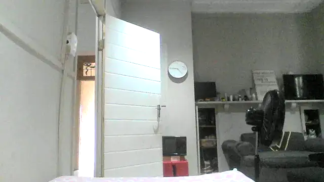 DustyLucy02 online show from 13, 5, 2026