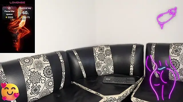 JUANBIGCOCK21CM online show from 6, 4, 2026