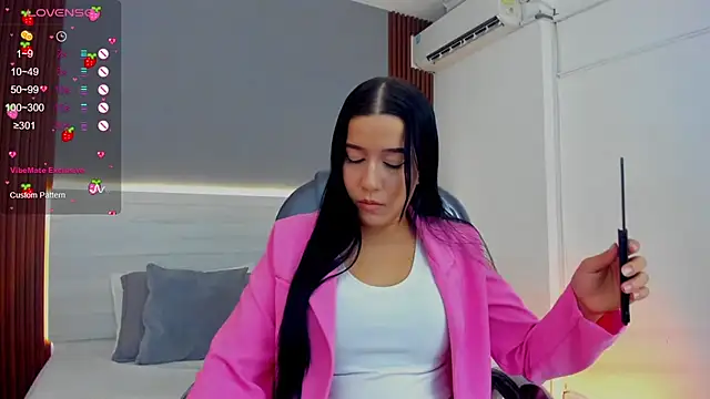 Amy Leah online show from 2, 12, 2025