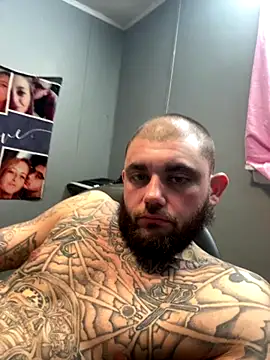 Snapshot of trickydickydaddy chatting on 29, 11, 2025 trickydickydaddy online show from 29, 11, 2025