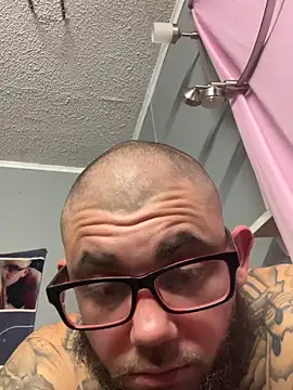 Snapshot of trickydickydaddy chatting on 23, 12, 2025 trickydickydaddy online show from 23, 12, 2025