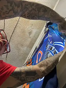 Snapshot of trickydickydaddy chatting on 8, 3, 2026 trickydickydaddy online show from 8, 3, 2026