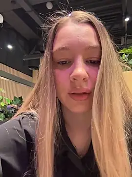 SashaCatt online show from 21, 11, 2025