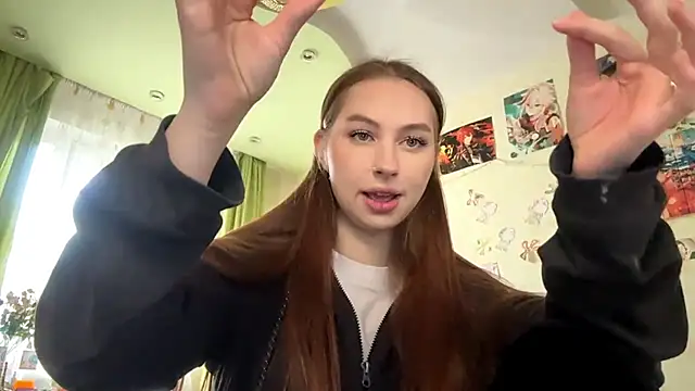 Snapshot of AnitaRenne chatting on 18, 11, 2025 AnitaRenne online show from 18, 11, 2025