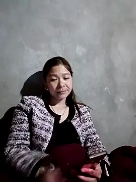 Lyla john online show from 11, 3, 2026