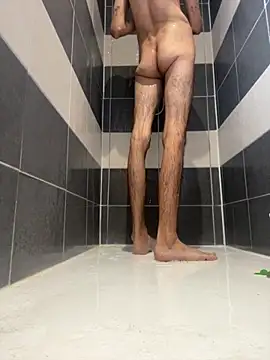 groschibre40100 online show from 20, 11, 2025