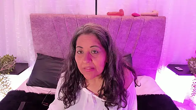 Victoriaa Anderson online show from 29, 4, 2026