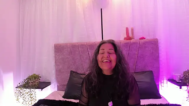 Victoriaa Anderson online show from 8, 5, 2026