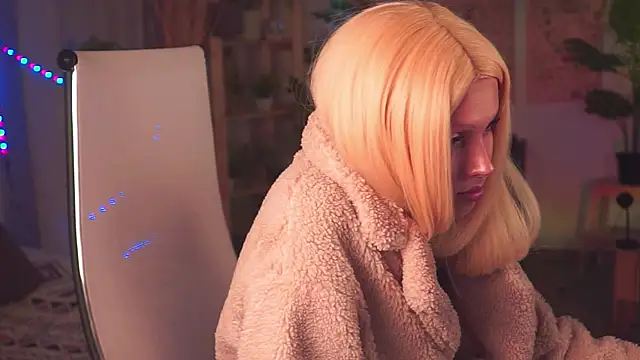 FrancescaCavaliere online show from 27, 11, 2025