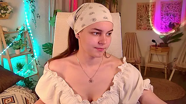 FrancescaCavaliere online show from 16, 5, 2026