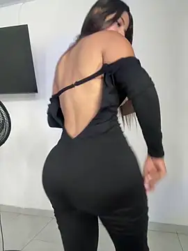 Snapshot of EmmiiGlow chatting on 17, 3, 2026 EmmiiGlow online show from 17, 3, 2026